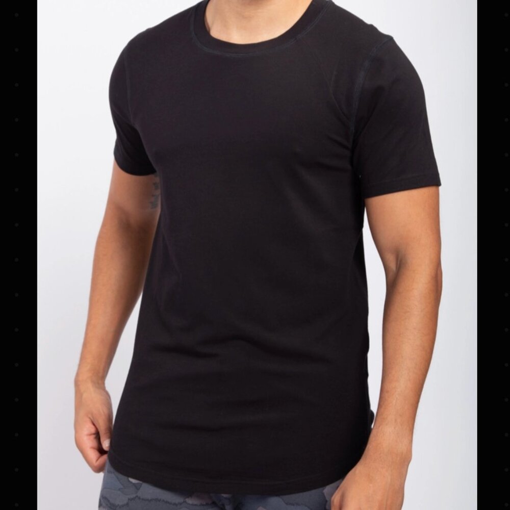 Mono B Tee With Curved Hem NWT Shirts Plus Sizes